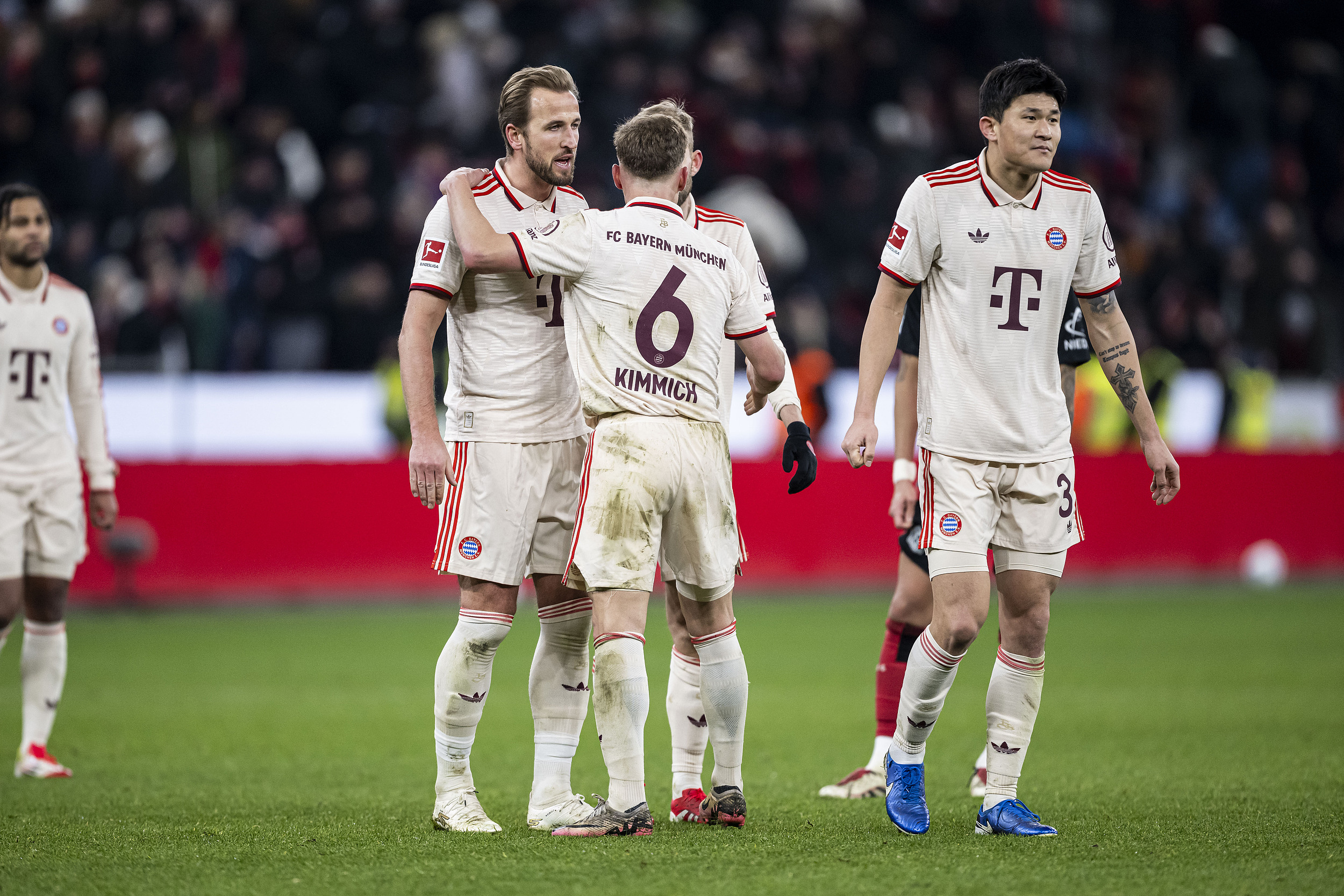 开云体育全站-国际比赛日突围战来临，曼联围绕NBA季后赛绝杀压哨，悬念犹存，身体对抗强度拉满的简单介绍