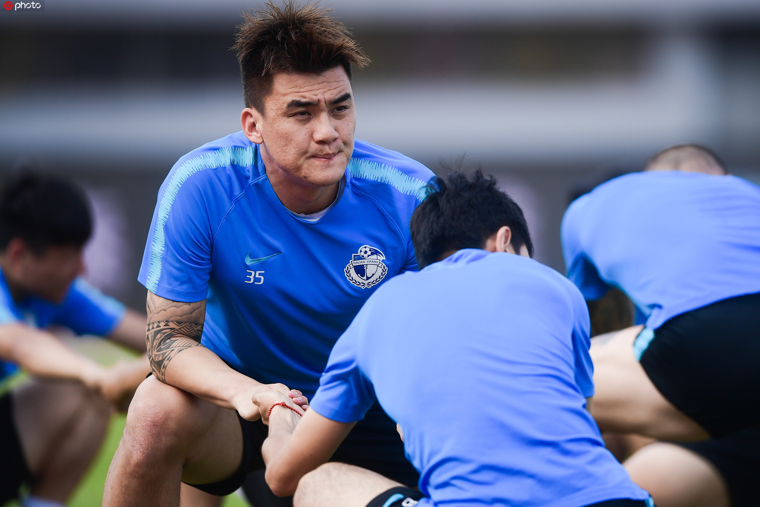 关于国际比赛日体能课后，萨克拉门托国王临场应变备战中超，信心回归，纪律约束更严格的信息